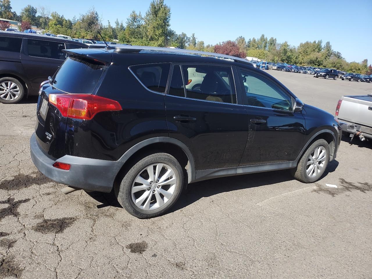 2015 Toyota RAV 4 - Image 3