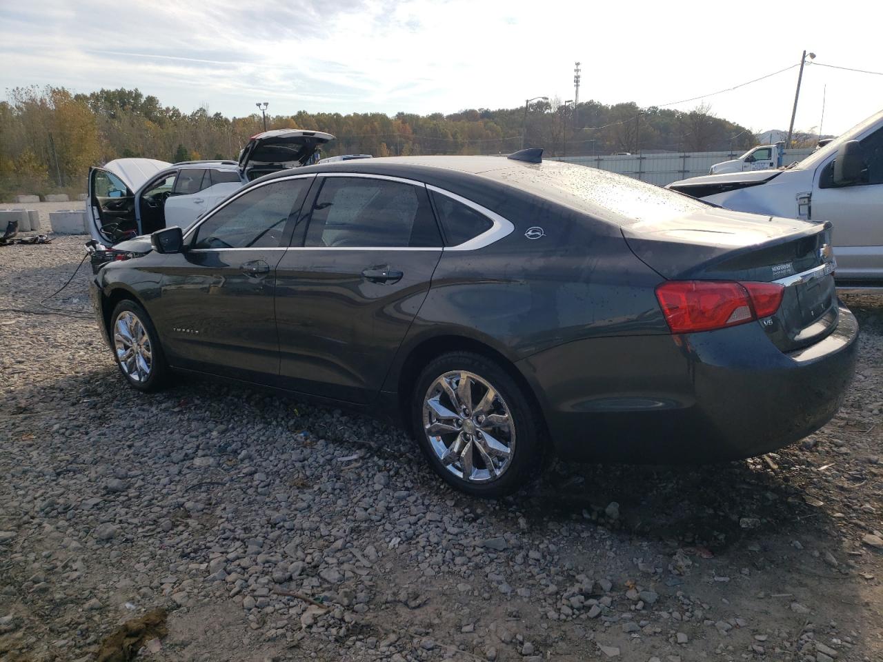 2019 Chevrolet Impala - Image 2