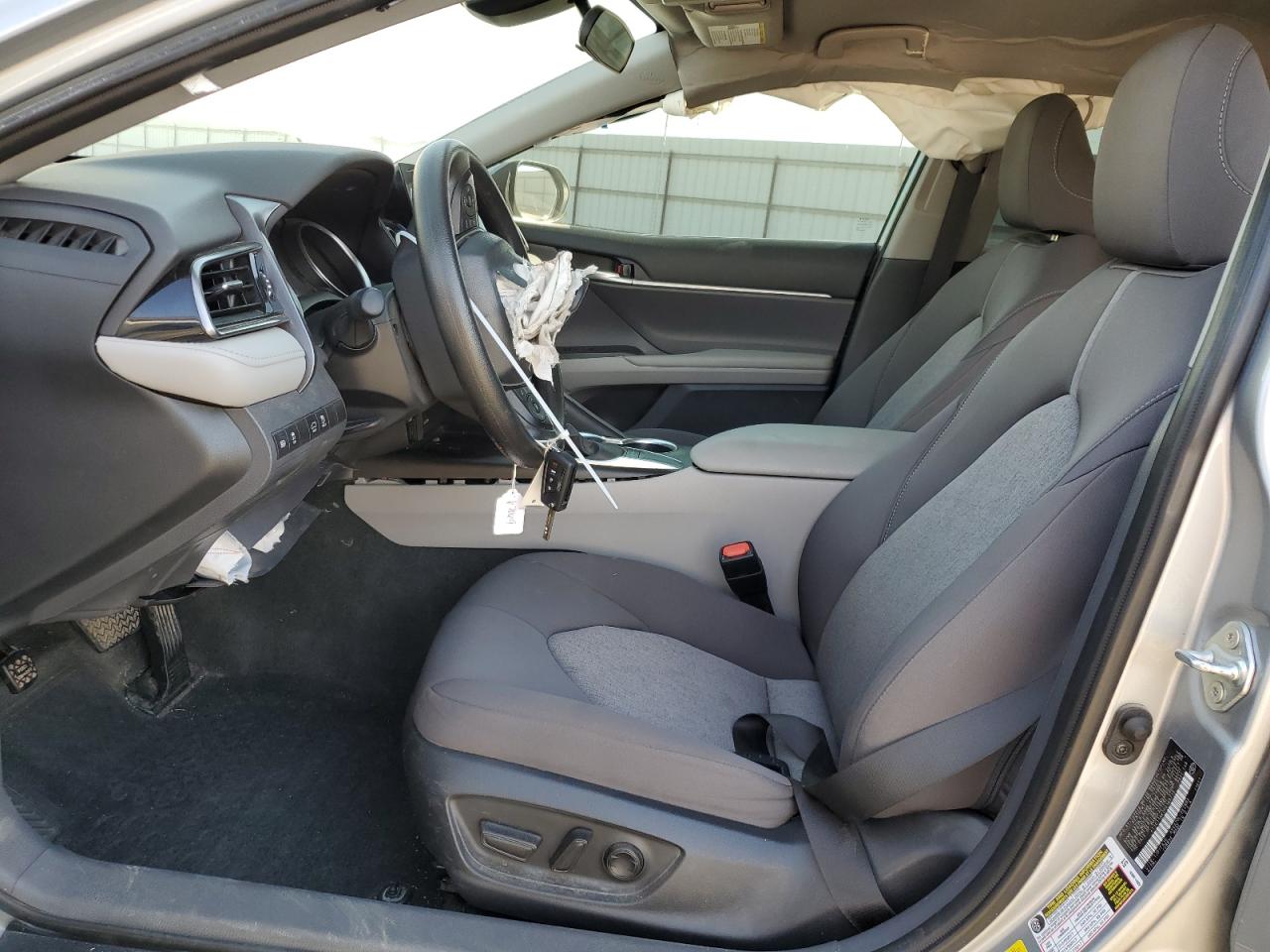 2023 Toyota Camry - Image 7