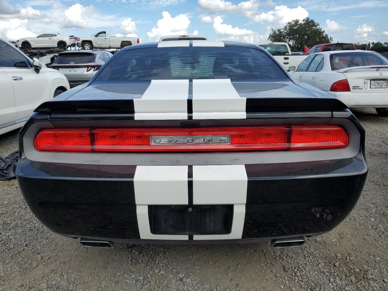 2C3CDYAG3CH158140 2012 Dodge Challenger Sxt