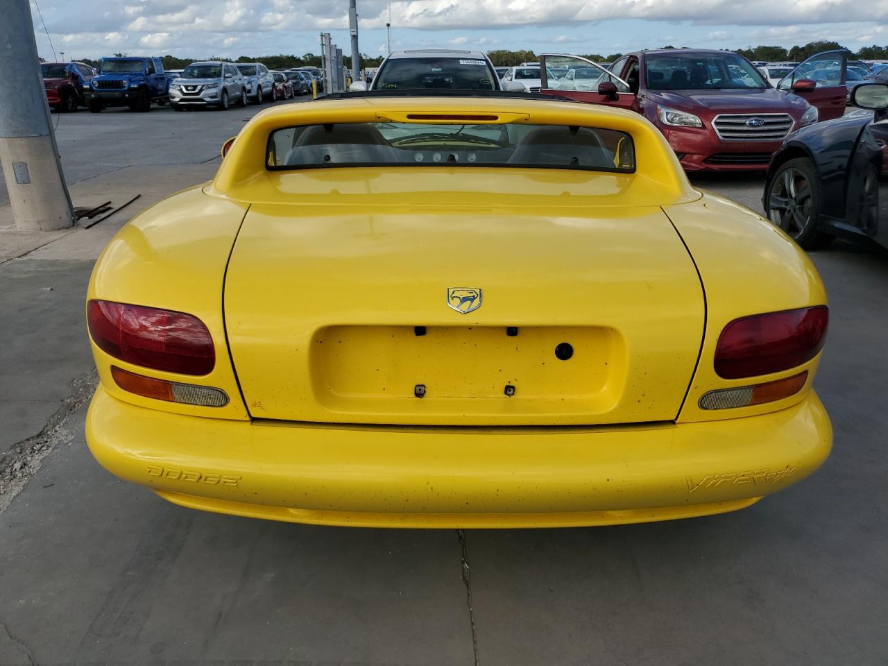 1995 Dodge Viper Rt-10 VIN: 1B3BR65E0SV201376 Lot: 74423504