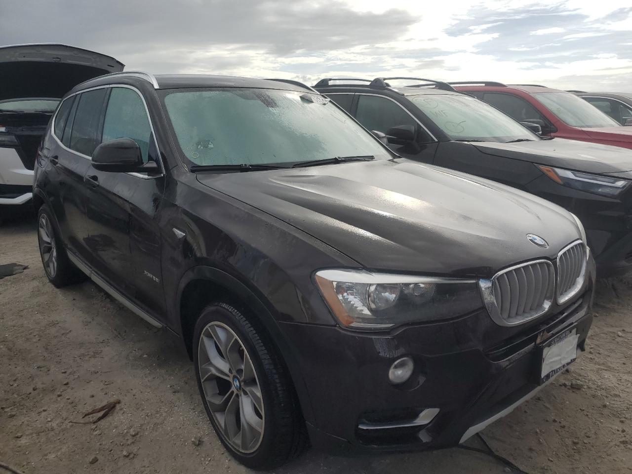 VIN 5UXWX9C57F0D57137 2015 BMW X3 no.4