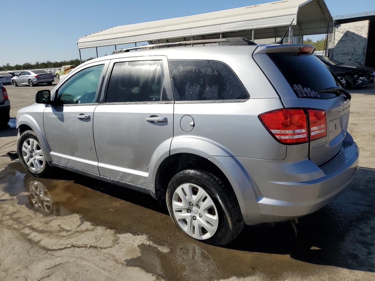 2017 Dodge Journey - Image 2