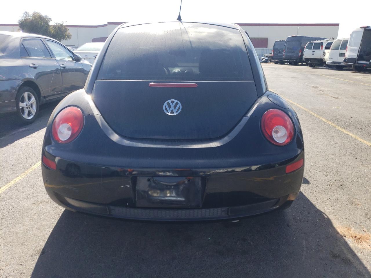 3VWPG3AG2AM009169 2010 Volkswagen New Beetle