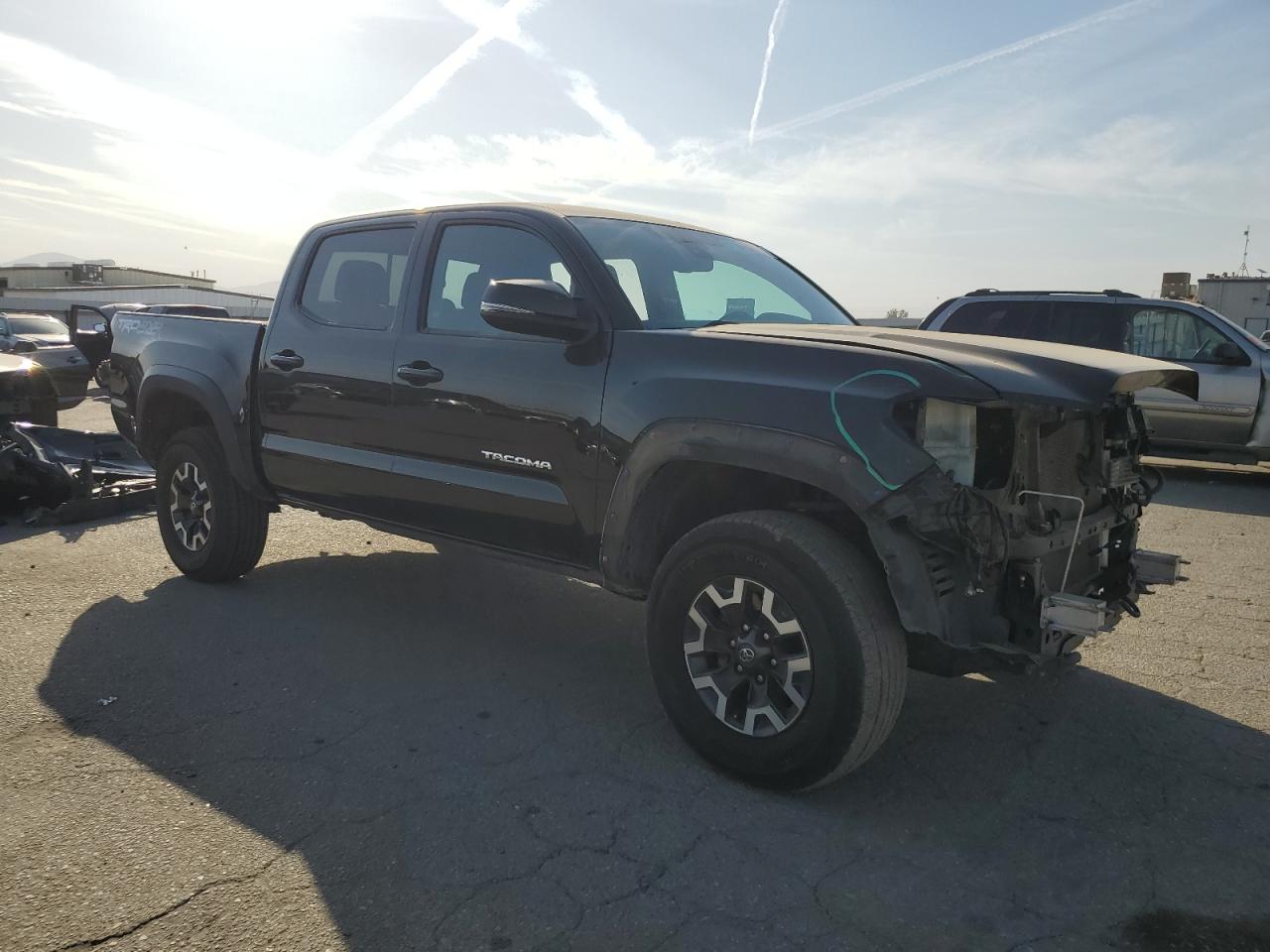 3TMCZ5AN7LM338779 2020 Toyota Tacoma Double Cab