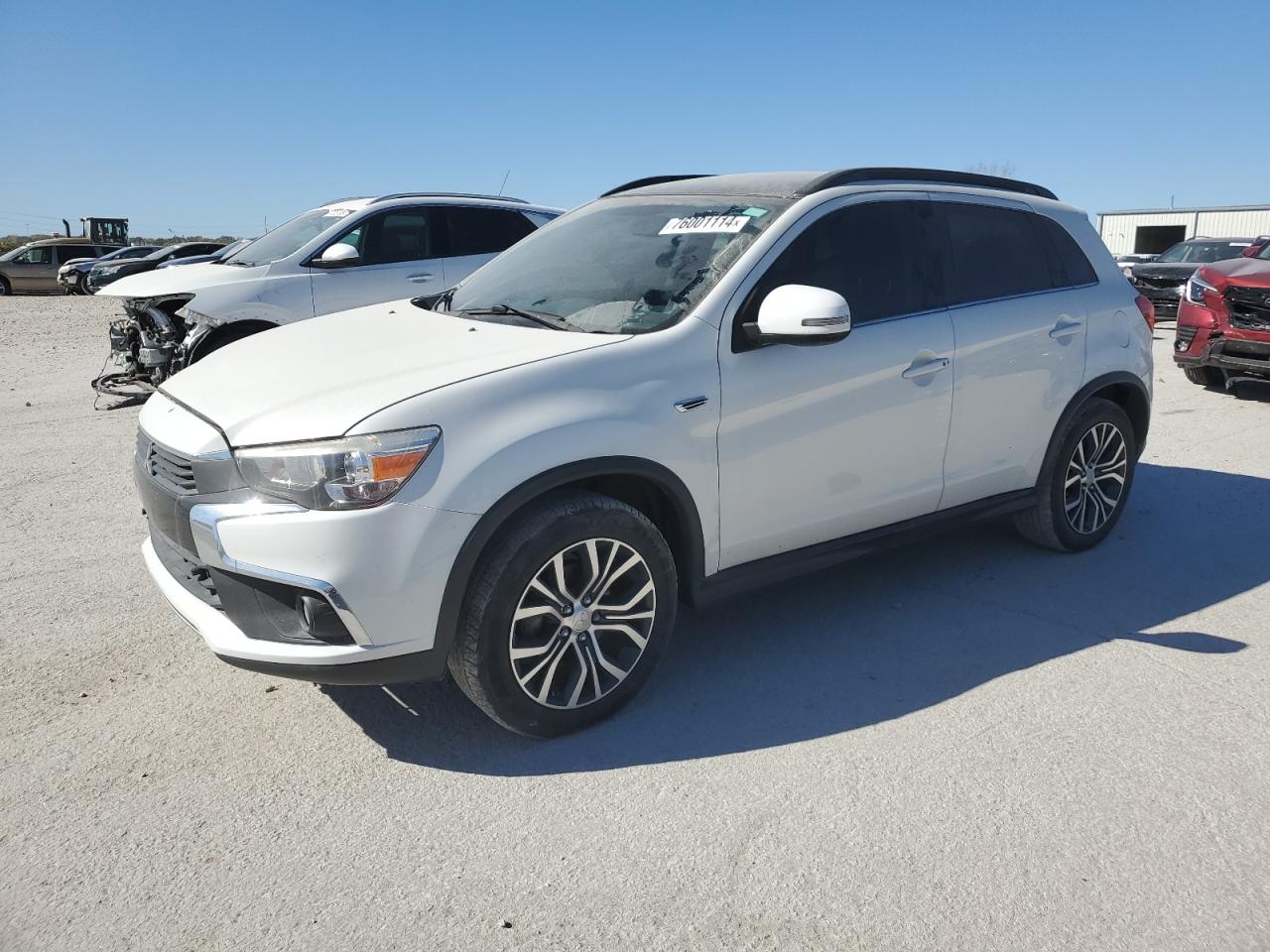 2017 Mitsubishi Outlander - Image 1