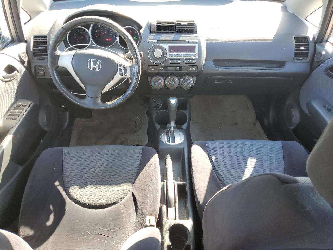 JHMGD38647S031956 2007 Honda Fit S