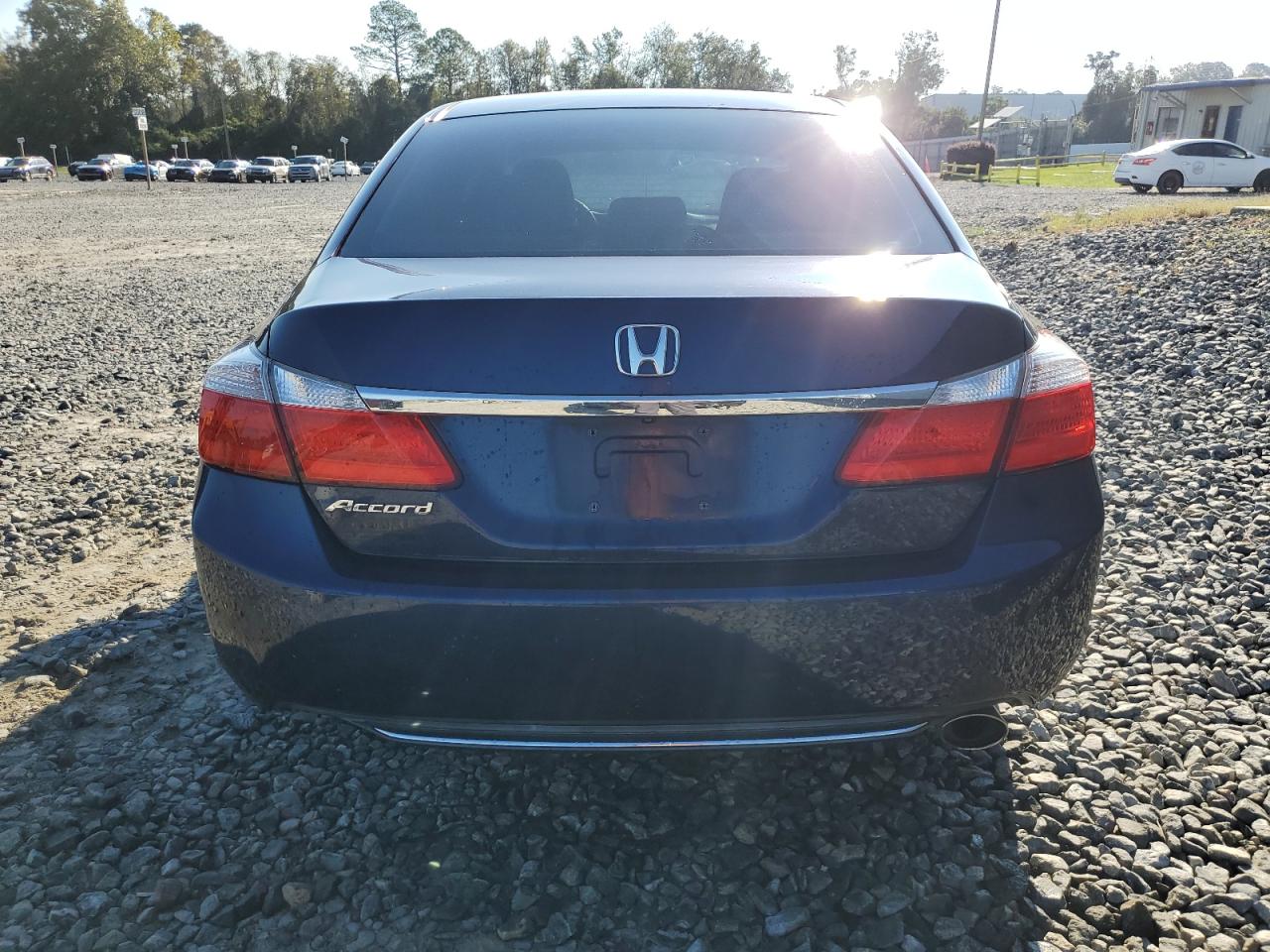 1HGCR2F78FA214693 2015 Honda Accord Ex