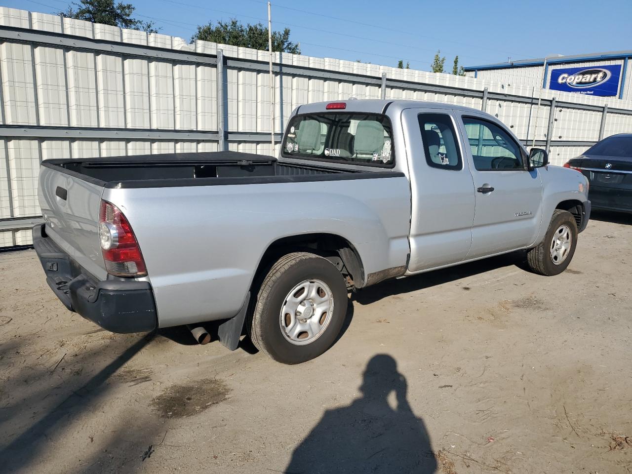 2010 Toyota Tacoma - Image 3