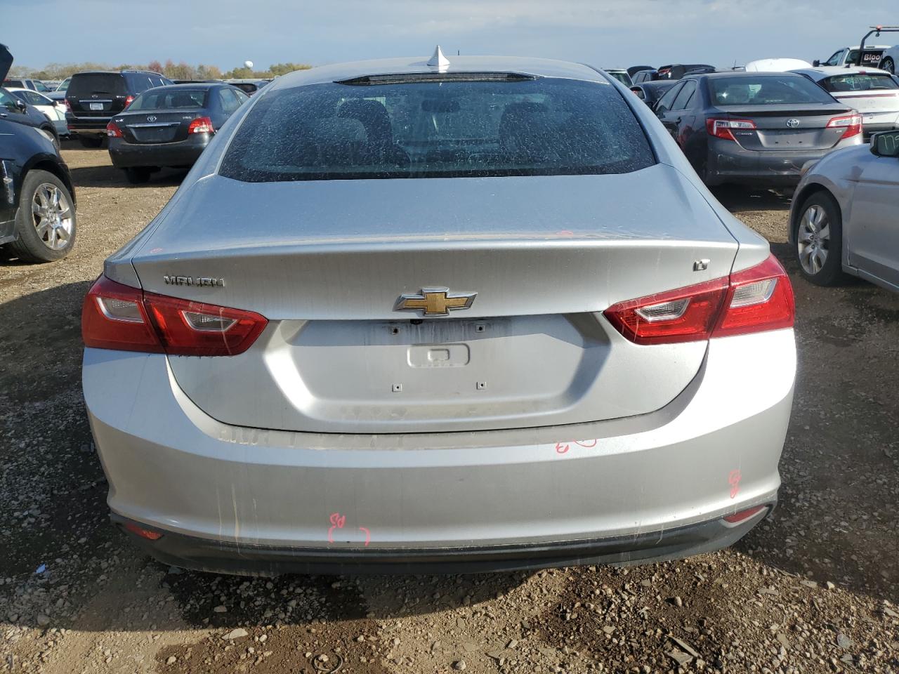 2016 Chevrolet Malibu - Image 6