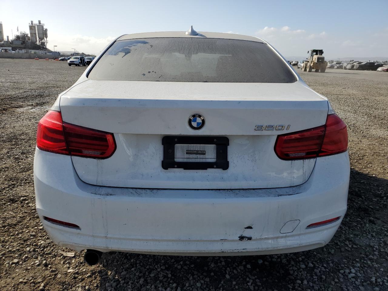 2016 BMW 320 I VIN: WBA8E1G53GNU10149 Lot: 76562194