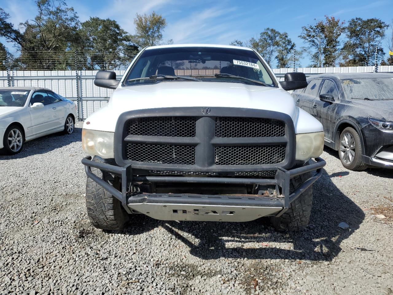 2004 Dodge RAM - Image 5