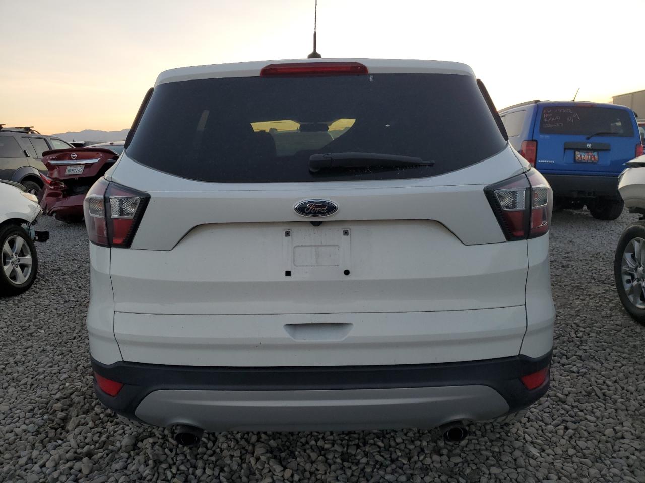 2017 Ford Escape Se VIN: 1FMCU9GD3HUB61912 Lot: 76126654