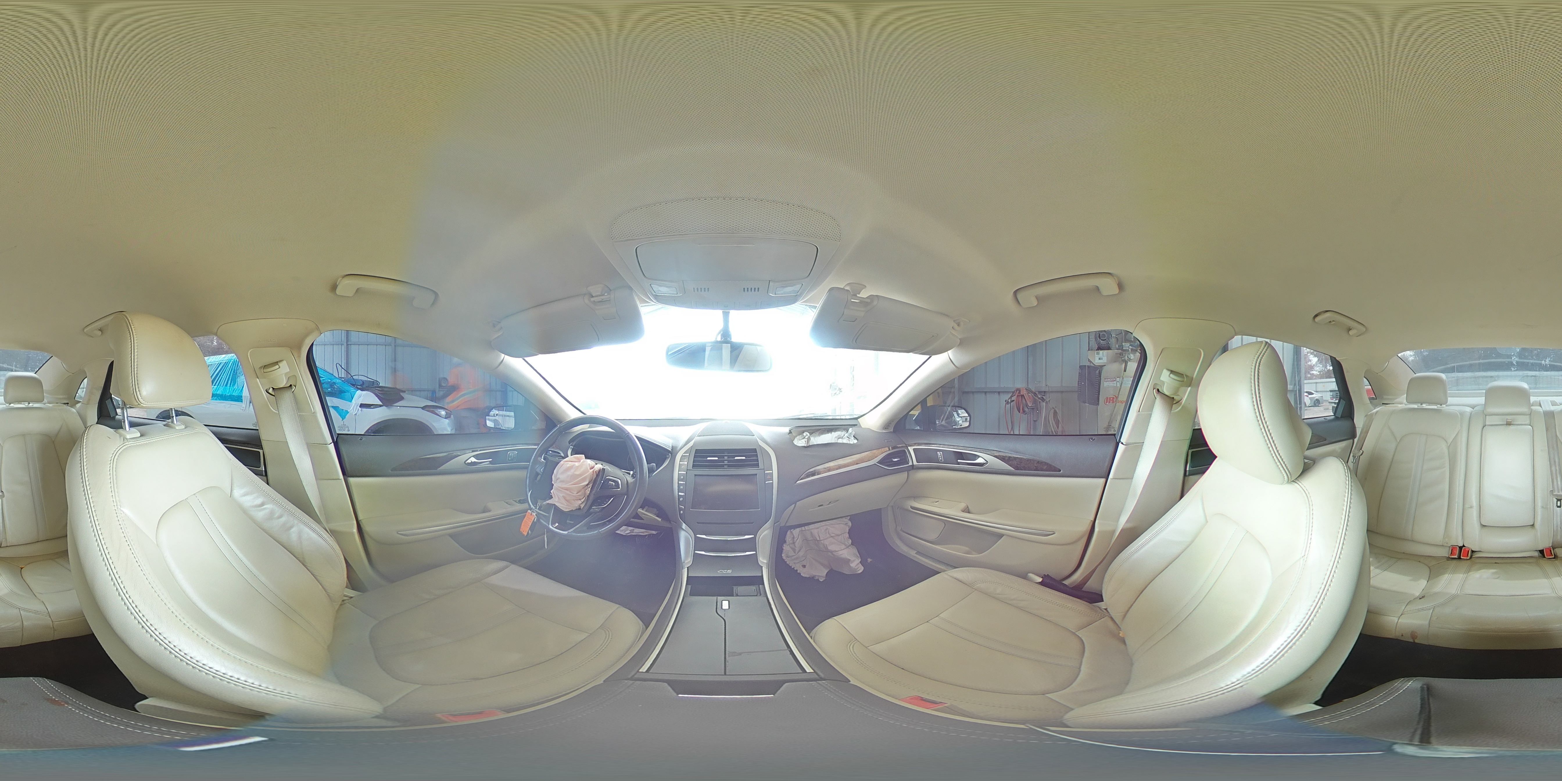 2013 Lincoln MKZ - Image 17
