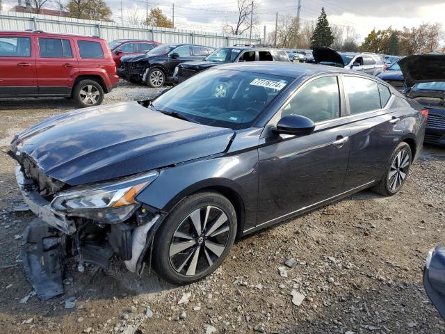 2021 Nissan Altima Sv