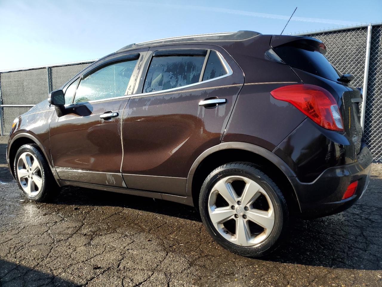 KL4CJDSB1FB224370 2015 BUICK ENCORE - Image 2