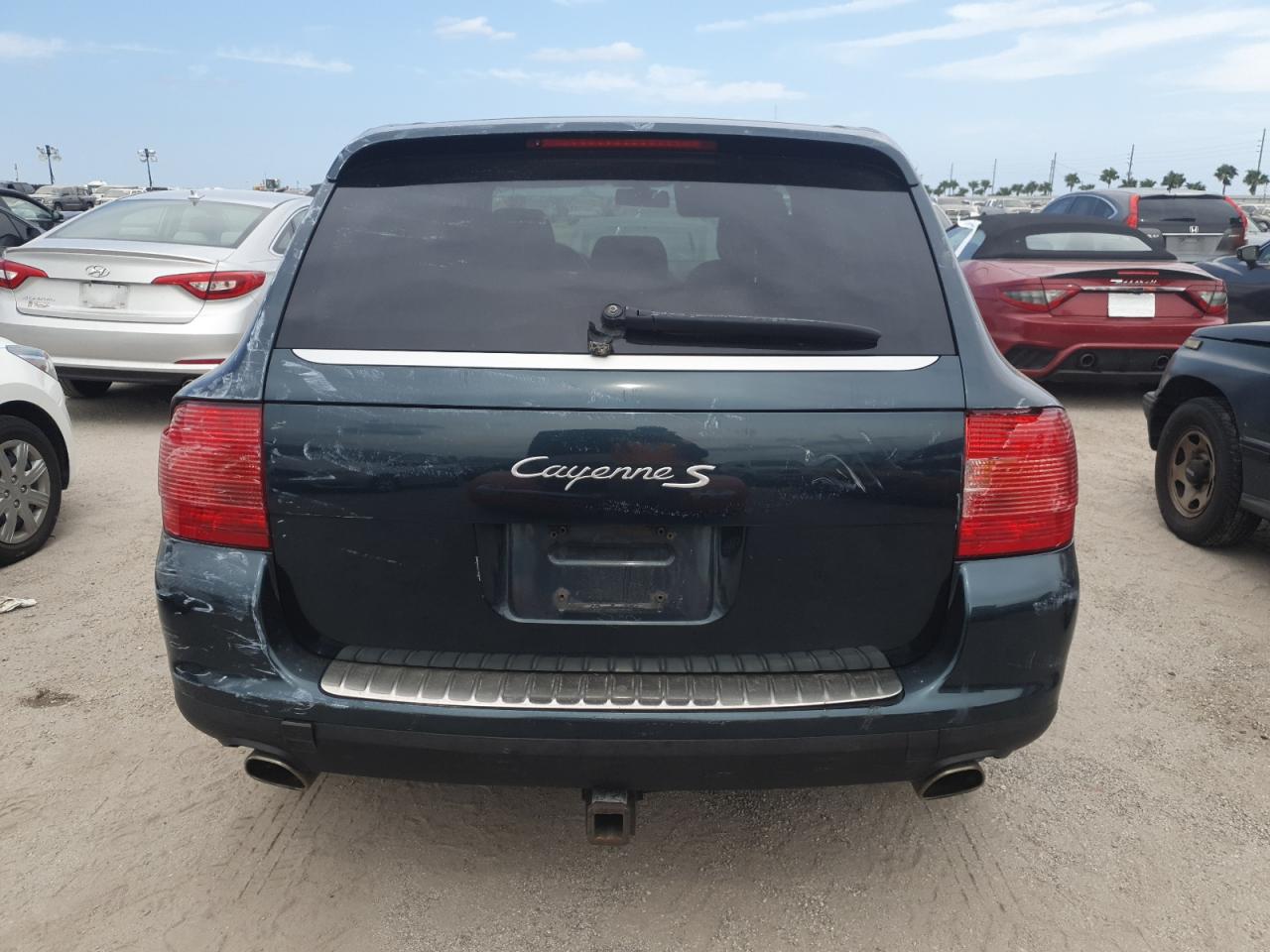 2004 Porsche Cayenne S VIN: WP1AB29P64LA65724 Lot: 76743364