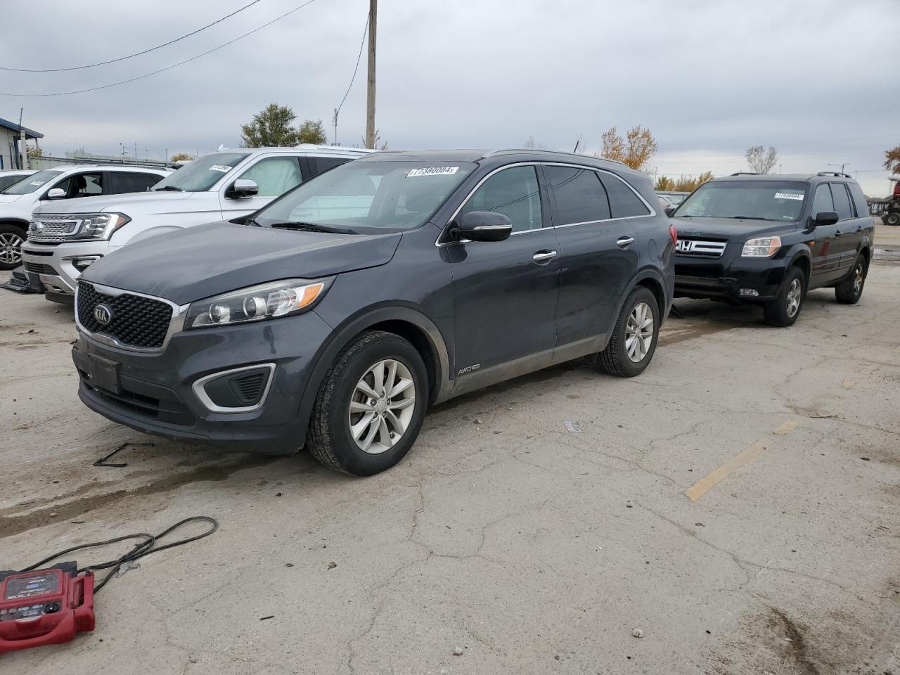 VIN 5XYPGDA51HG327556 2017 KIA SORENTO no.1