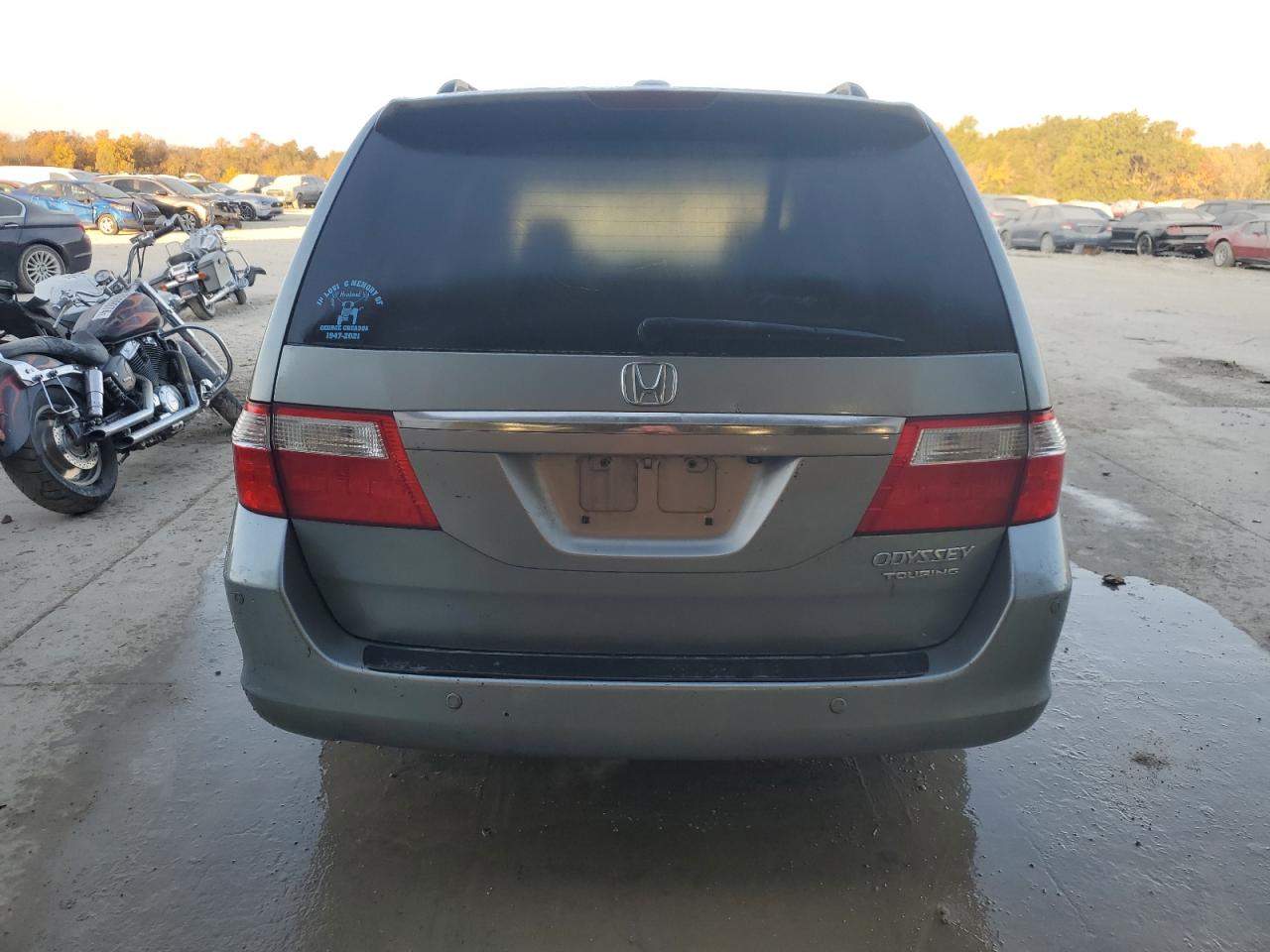 2005 Honda Odyssey Touring VIN: 5FNRL38865B129184 Lot: 76577114