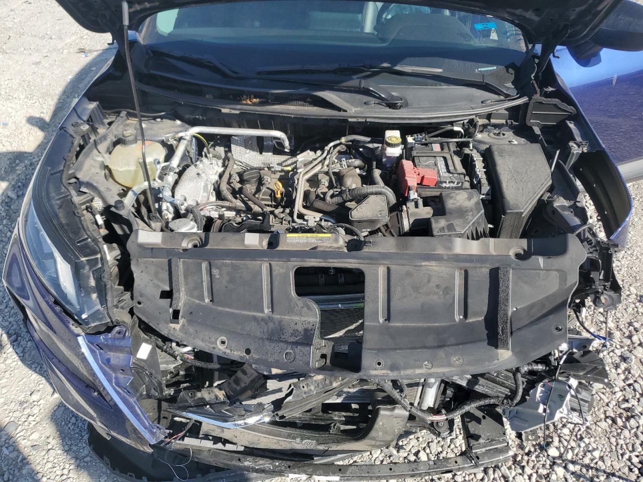 2021 Nissan Rogue - Image 12