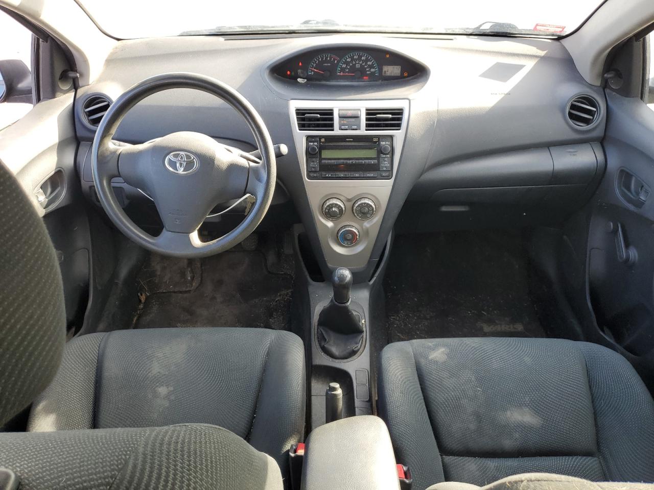 JTDBT903891339398 2009 Toyota Yaris