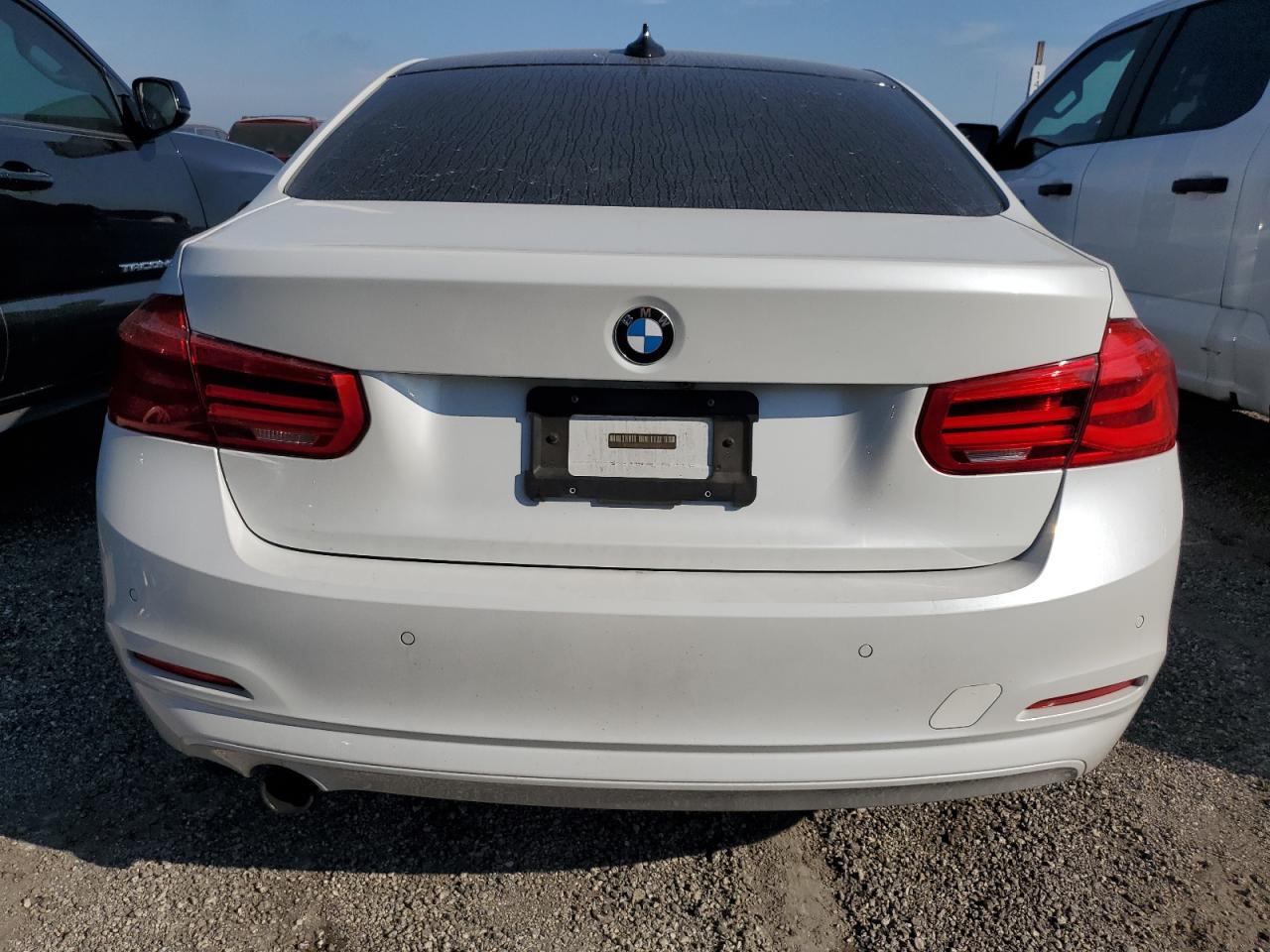 2017 BMW 320 I VIN: WBA8E1G39HNU18756 Lot: 76415074