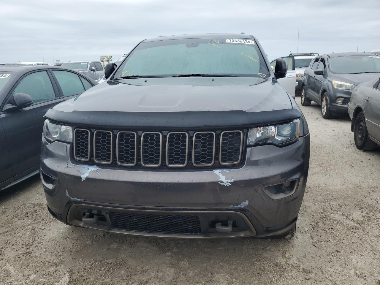 2016 Jeep Grand Cherokee - Image 5