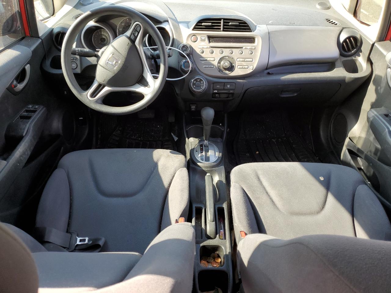 2013 Honda Fit VIN: JHMGE8H38DC082673 Lot: 77756424