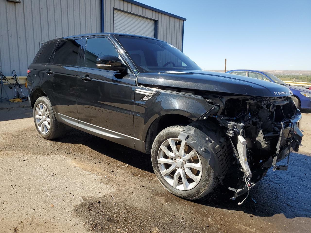 2017 Land Rover Range Rover - Image 4