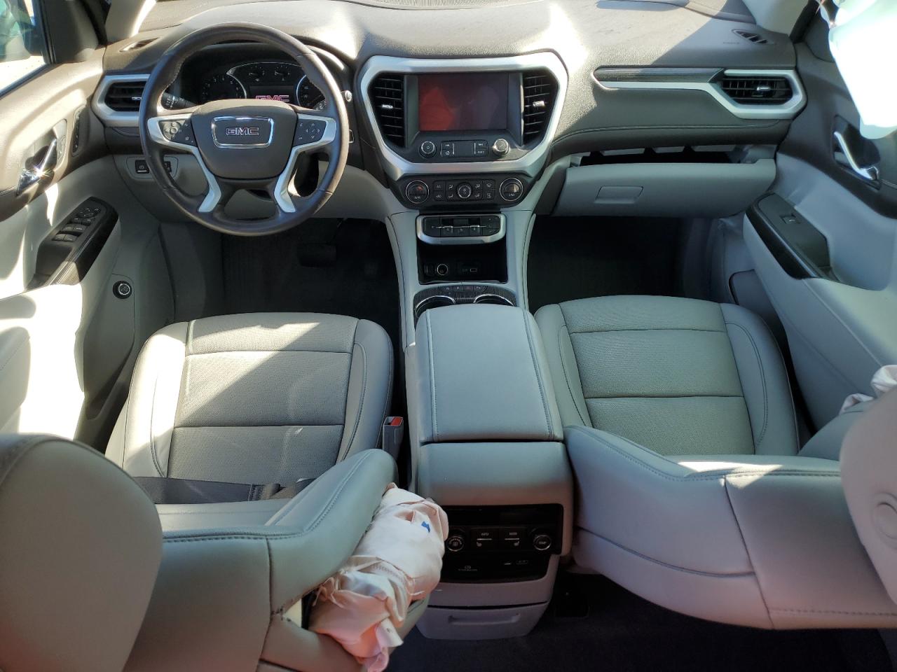 2021 GMC Acadia - Image 8