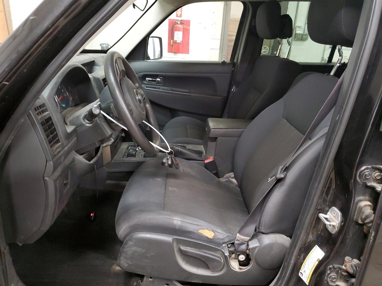 2012 Jeep Liberty (North America) - Image 7