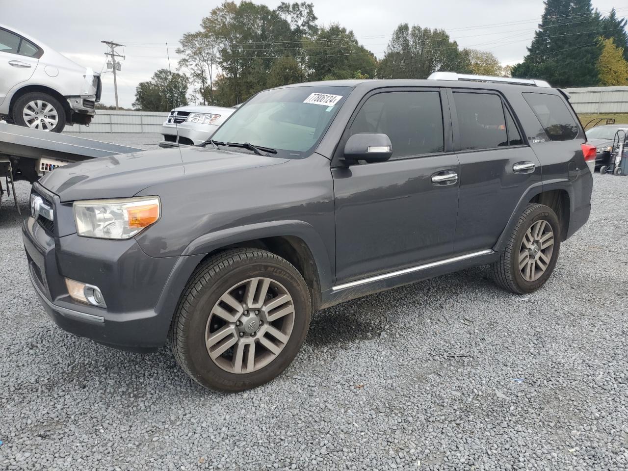 2013 Toyota 4Runner - Image 1