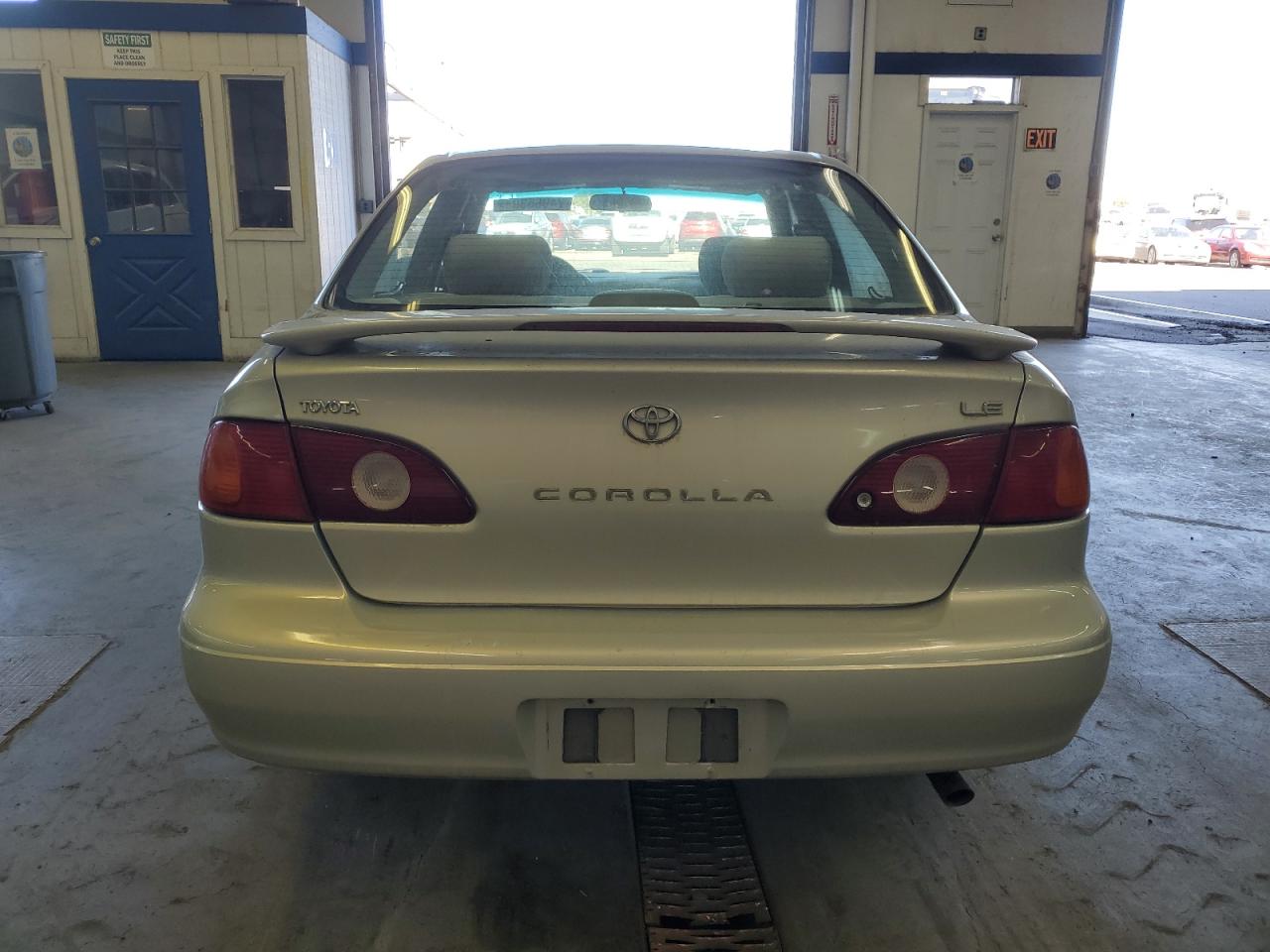 2002 Toyota Corolla Ce VIN: 2T1BR12E02C584678 Lot: 74966304