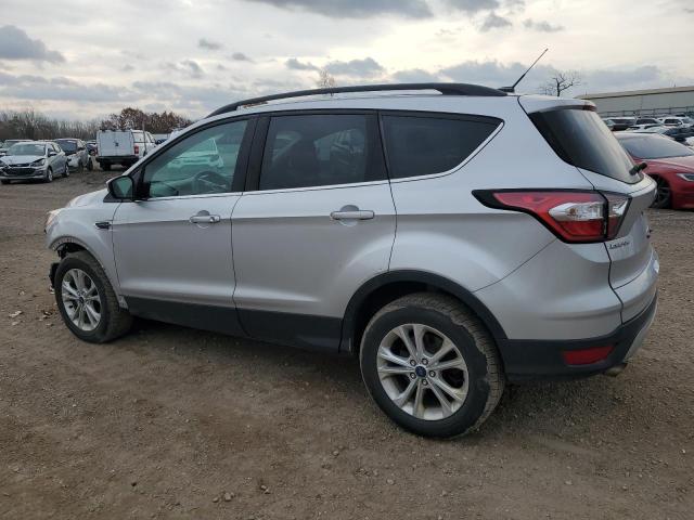  FORD ESCAPE 2018 Серебристый