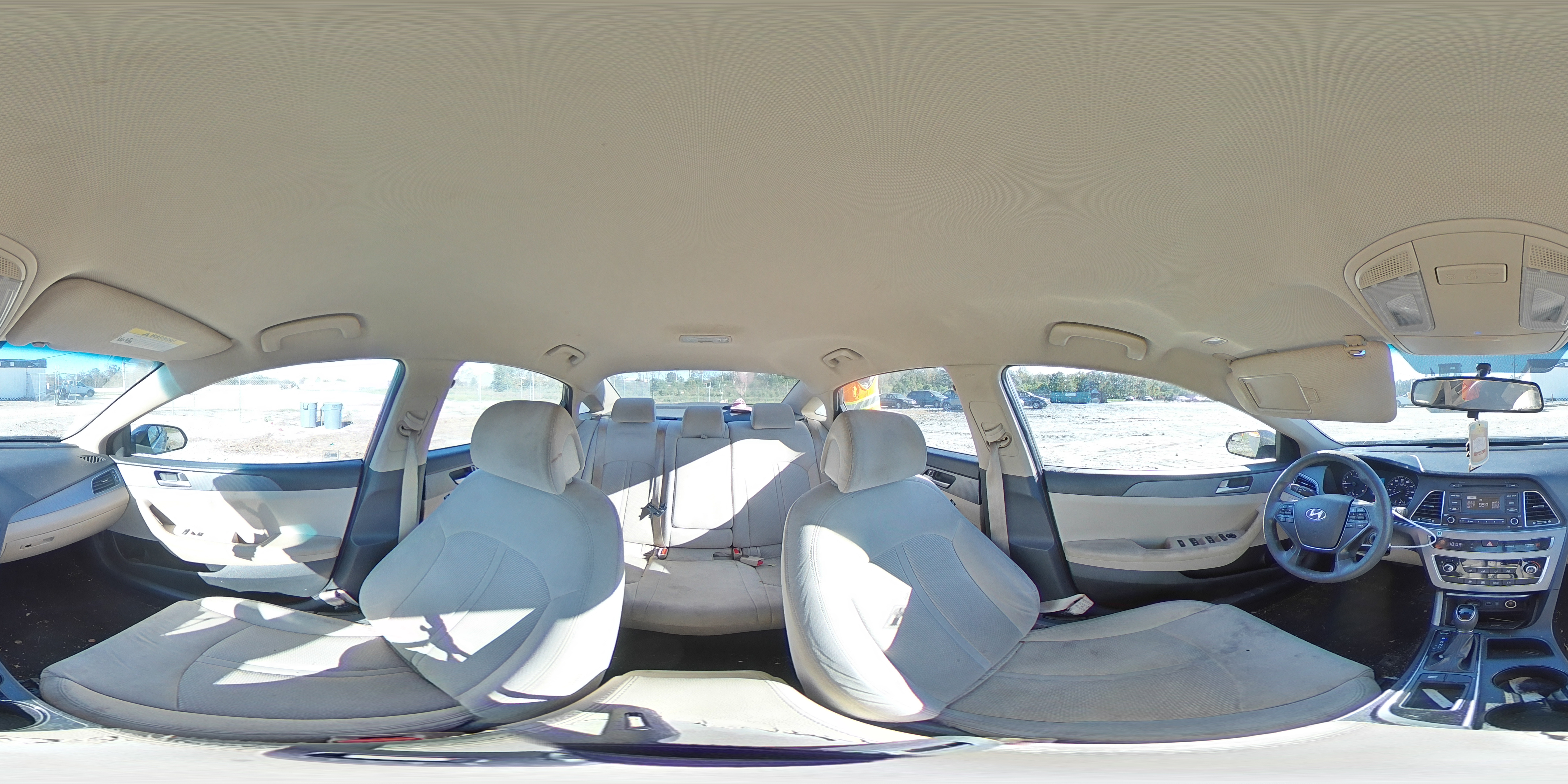 2017 Hyundai Sonata - Image 13