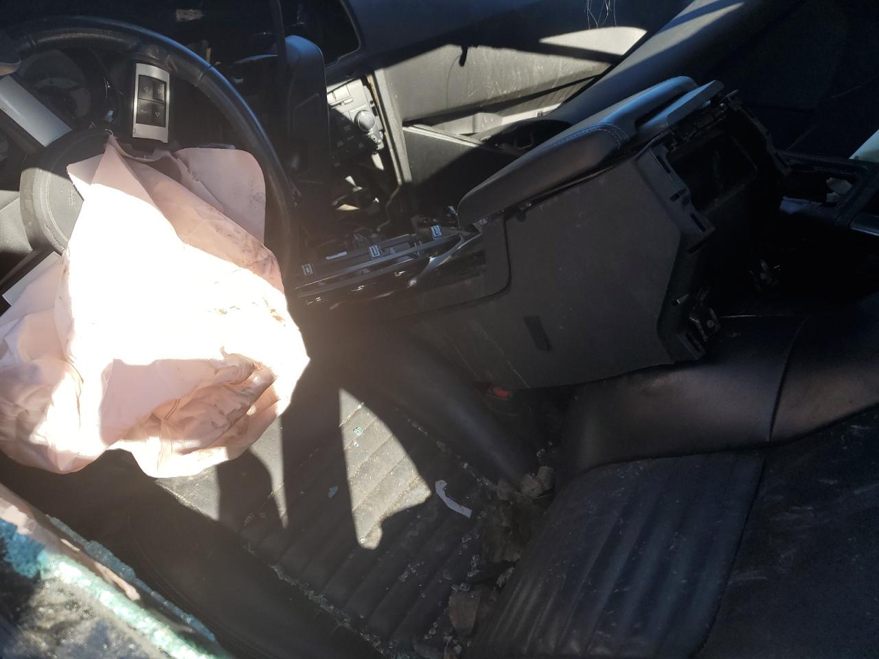 2010 Dodge Challenger - Image 8