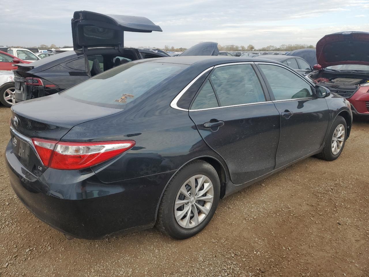 2015 Toyota Camry Le VIN: 4T4BF1FK3FR446961 Lot: 76952614