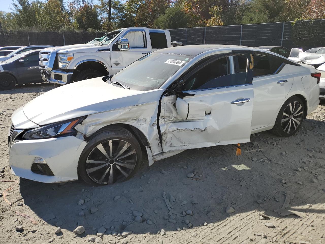 2019 Nissan Altima - Image 1