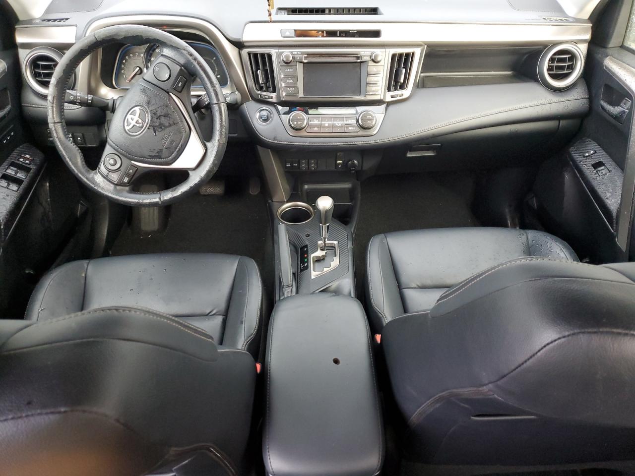 2013 Toyota RAV 4 - Image 8