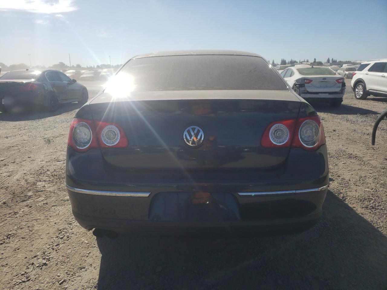 2008 Volkswagen Passat Turbo VIN: WVWJK73C58P067659 Lot: 75671034