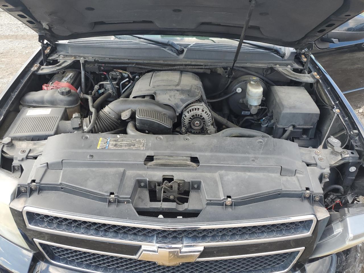2009 Chevrolet Suburban K1500 Lt VIN: 1GNFK26359R233230 Lot: 74479924
