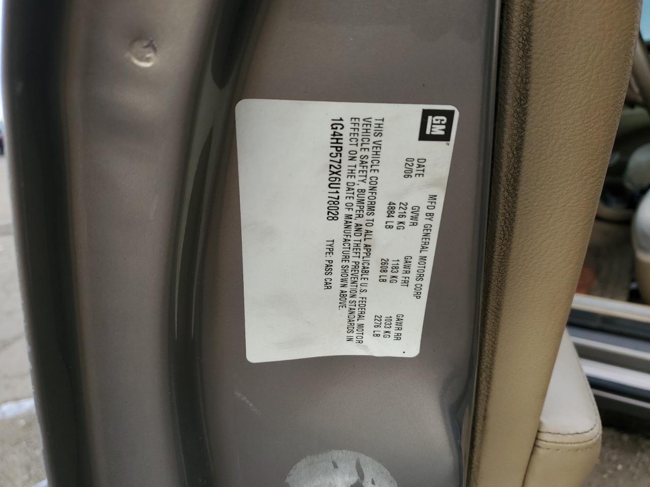 2006 Buick Lucerne - Image 14