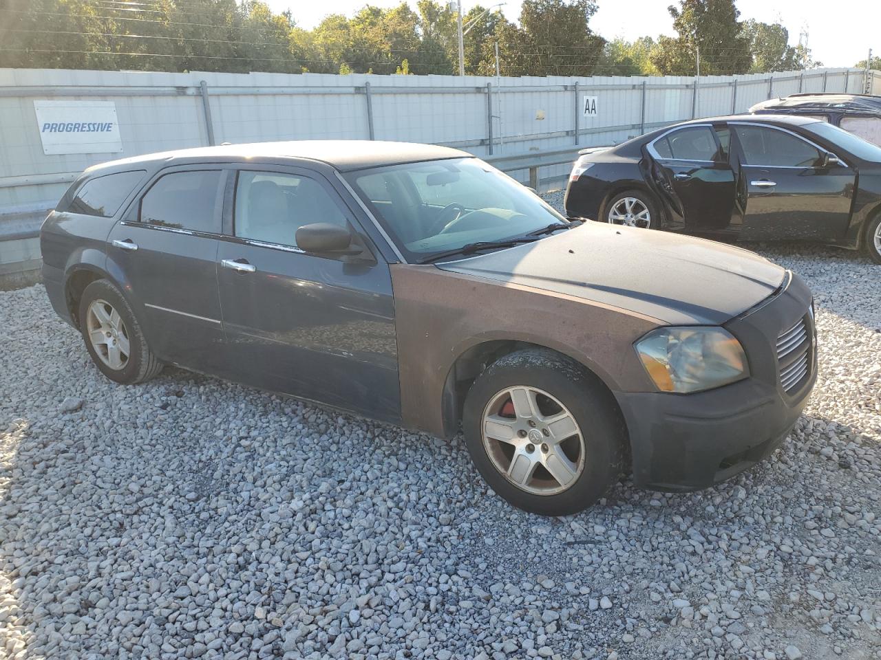 2007 Dodge Magnum - Image 4