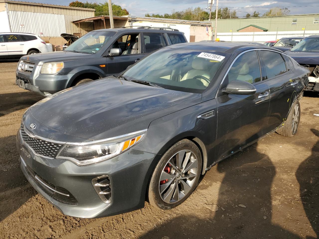 5XXGV4L23GG015072 2016 KIA OPTIMA - Image 1