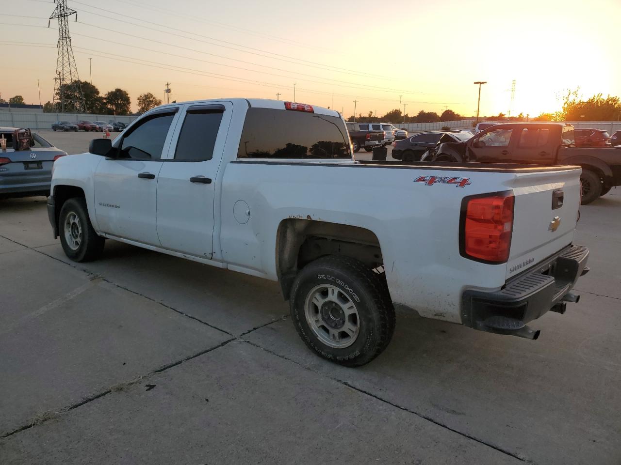2015 Chevrolet Silverado - Image 2