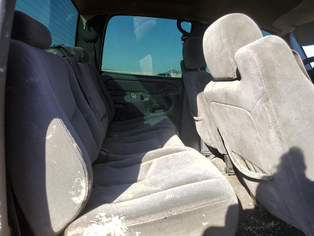 2005 Chevrolet Silverado K1500 VIN: 2GCEK13T051272068 Lot: 74089064