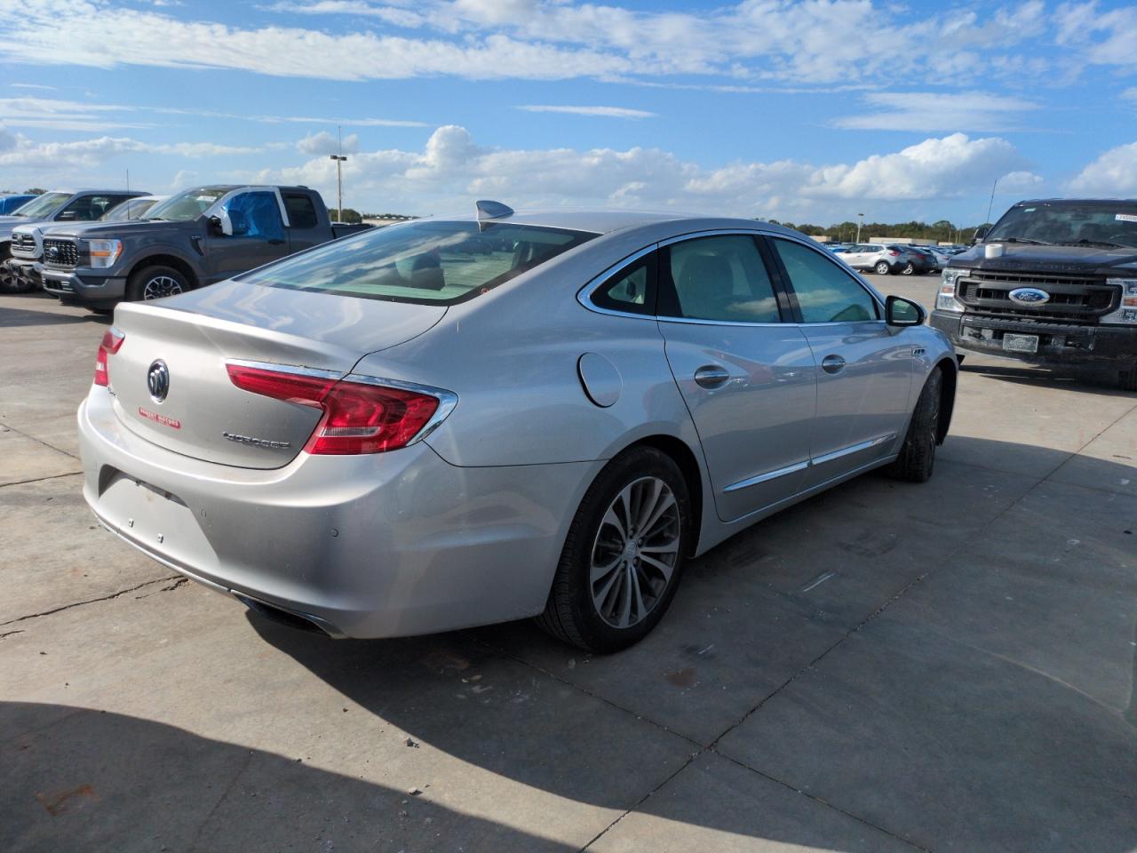 2017 Buick LaCrosse - Image 3