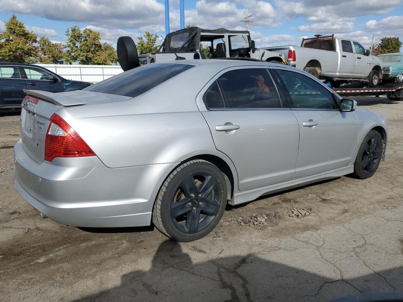 2010 Ford Fusion - Image 3