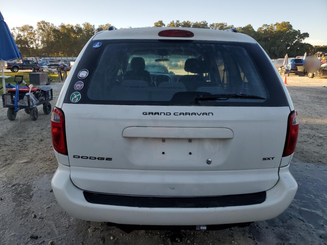 2007 Dodge Grand Caravan Sxt VIN: 2D4GP44L17R242224 Lot: 75396214