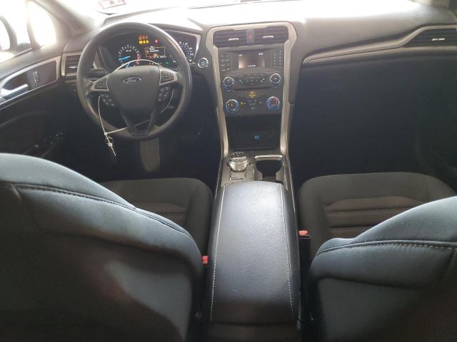  FORD FUSION 2017 Srebrny
